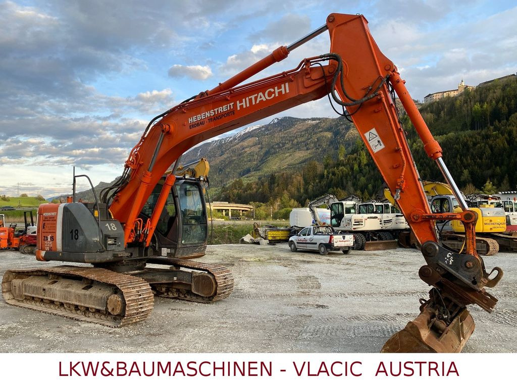 Hitachi ZX 225 USLC-3 - Гусеничный экскаватор: фото 4 Hitachi ZX 225 USLC-3 - Гусеничный экскаватор: фото 4