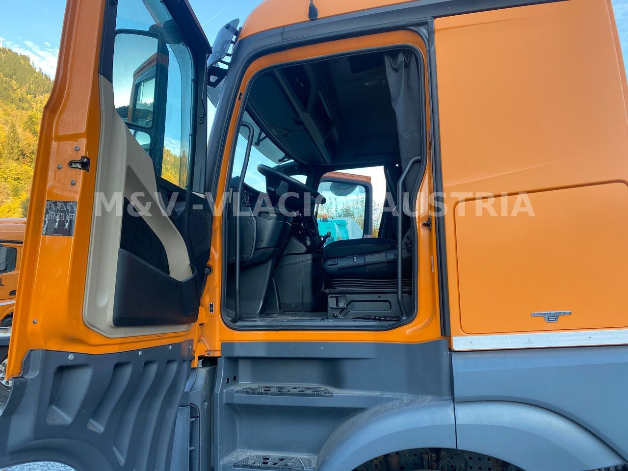 Mercedes-Benz 2542 - Грузовик-контейнеровоз/ Сменный кузов: фото 2 Mercedes-Benz 2542 - Грузовик-контейнеровоз/ Сменный кузов: фото 2