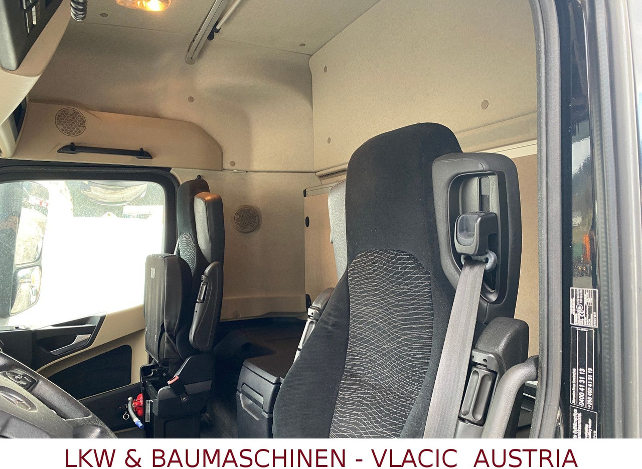 Крюковой мультилифт Mercedes-Benz 2563: фото 7