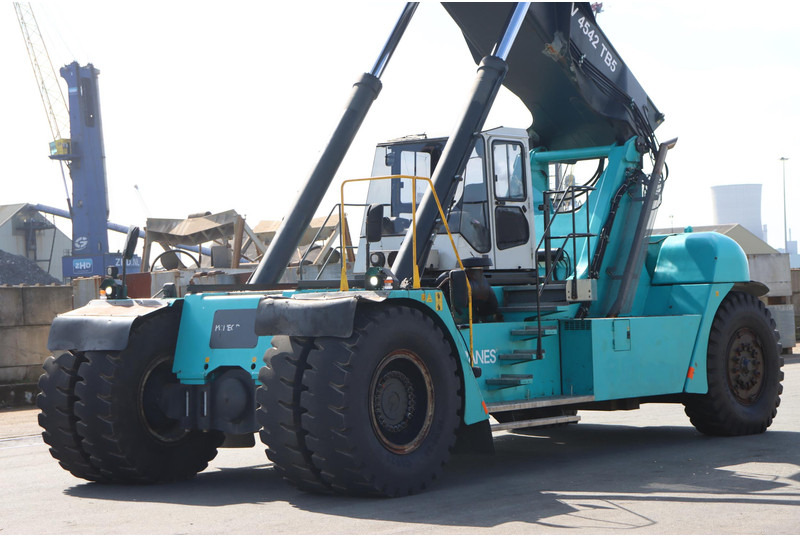 KONECRANES 4542TB5 - Ричстакер: фото 4 KONECRANES 4542TB5 - Ричстакер: фото 4