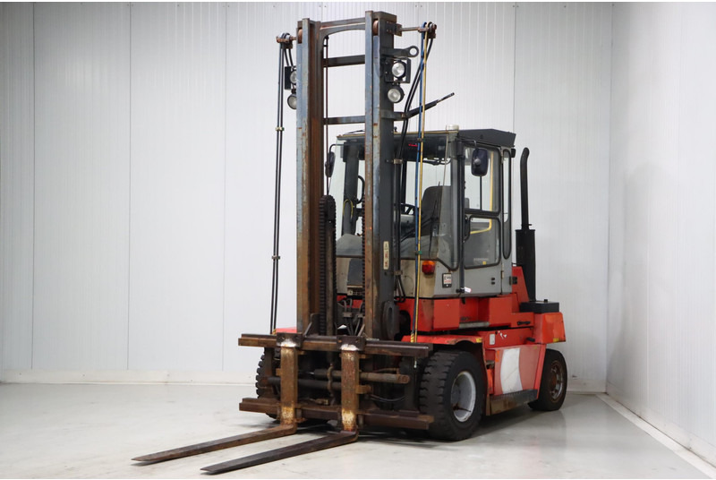 Kalmar DCD70-6 - Дизельный погрузчик: фото 3 Kalmar DCD70-6 - Дизельный погрузчик: фото 3