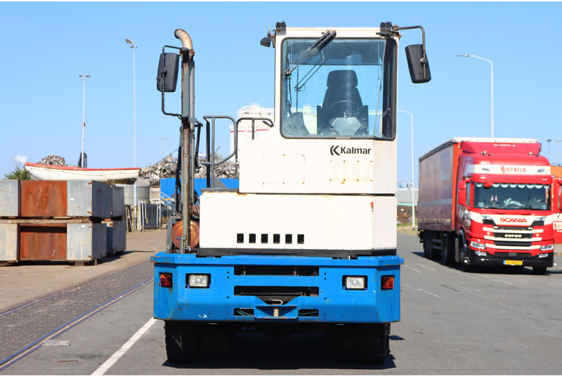 Kalmar TRX182A - Терминальный тягач: фото 2 Kalmar TRX182A - Терминальный тягач: фото 2