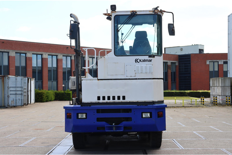 Kalmar TRX182A - Терминальный тягач: фото 2 Kalmar TRX182A - Терминальный тягач: фото 2