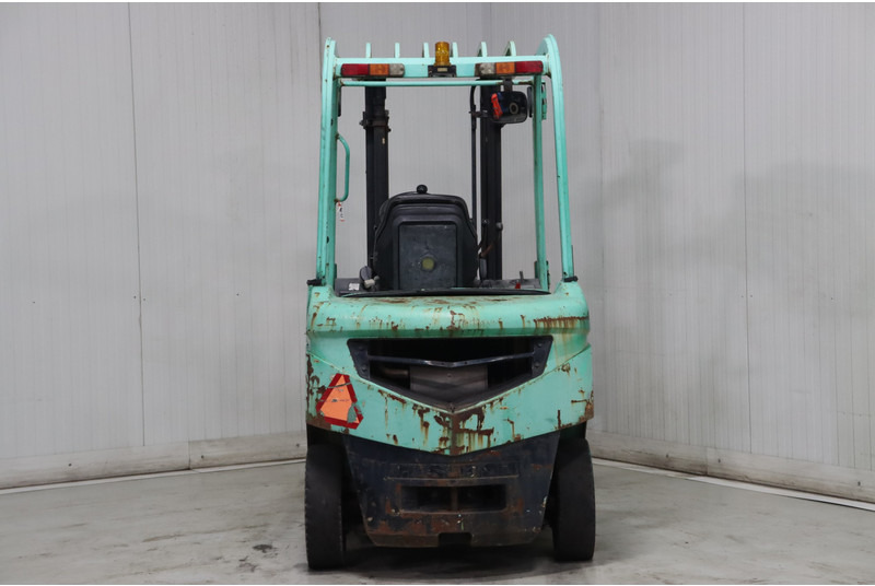 Дизельный погрузчик Mitsubishi FD25N: фото 8 Дизельный погрузчик Mitsubishi FD25N: фото 8