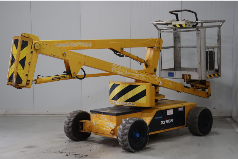 SkyHigh ST120 - Коленчатый подъемник: фото 3 SkyHigh ST120 - Коленчатый подъемник: фото 3
