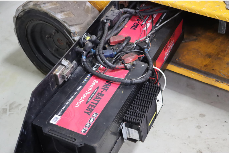 SkyHigh ST120 - Коленчатый подъемник: фото 5 SkyHigh ST120 - Коленчатый подъемник: фото 5