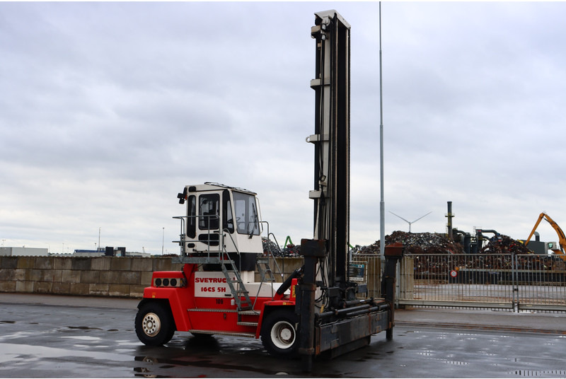 Svetruck 16CS5H - Дизельный погрузчик: фото 1 Svetruck 16CS5H - Дизельный погрузчик: фото 1