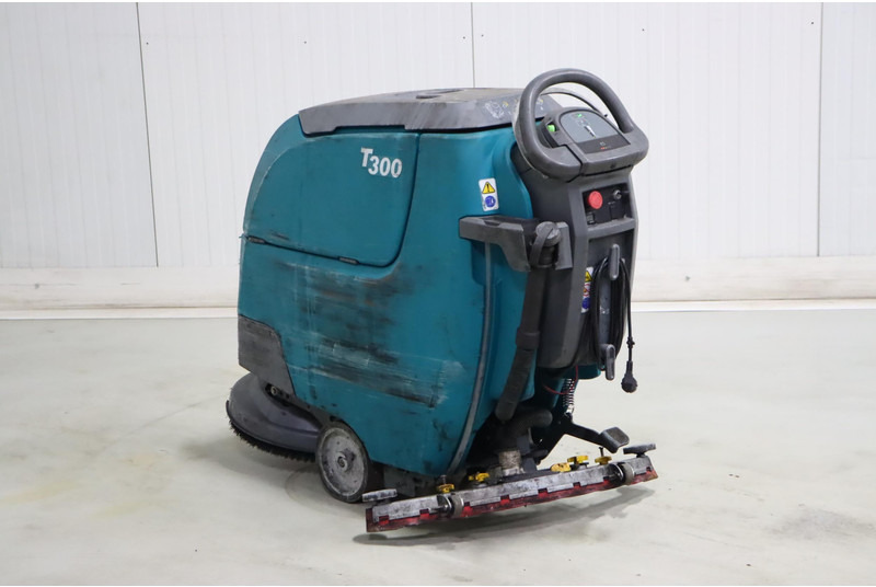 TENNANT T300 - Поломоечная машина: фото 4 TENNANT T300 - Поломоечная машина: фото 4