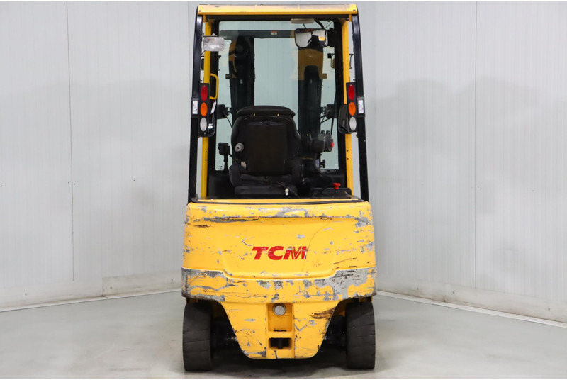 Электропогрузчик UniCarriers G1Q2L30H: фото 5 Электропогрузчик UniCarriers G1Q2L30H: фото 5