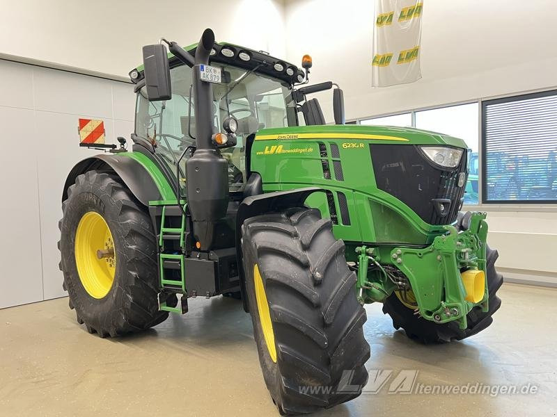 John Deere 6230R mit CommandPro - Трактор: фото 2 John Deere 6230R mit CommandPro - Трактор: фото 2