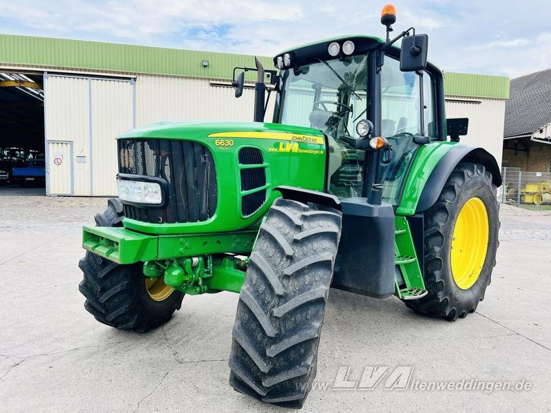 John Deere 6630 PREMIUM - Трактор: фото 1 John Deere 6630 PREMIUM - Трактор: фото 1