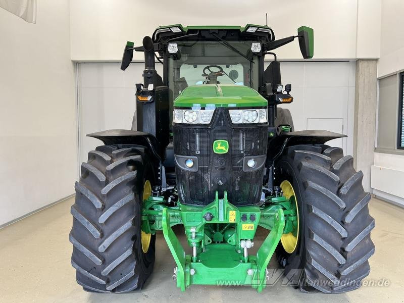 John Deere 7R 330 - Трактор: фото 3 John Deere 7R 330 - Трактор: фото 3