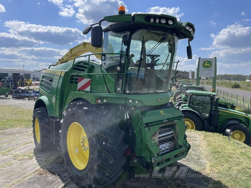 John Deere 8400 - Кормоуборочный комбайн: фото 1 John Deere 8400 - Кормоуборочный комбайн: фото 1