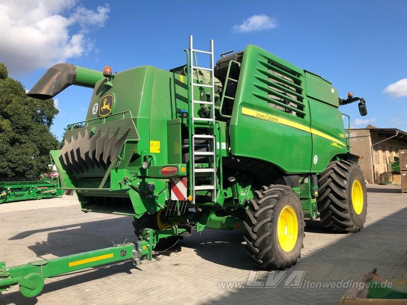 John Deere T550 - Зерноуборочный комбайн: фото 4 John Deere T550 - Зерноуборочный комбайн: фото 4