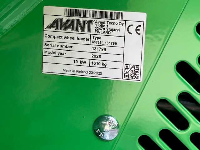 Новый Компактный фронтальный погрузчик AVANT 635i TDL+: фото 9 Новый Компактный фронтальный погрузчик AVANT 635i TDL+: фото 9