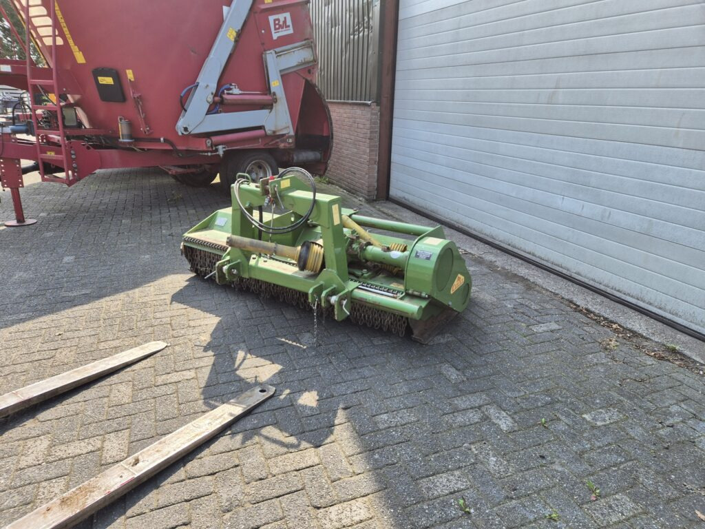 CELLI Taurus 200 mower - Косилка: фото 2 CELLI Taurus 200 mower - Косилка: фото 2