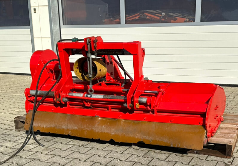 AEBI Frontanbaumulcher 3 Punkt - Косилка-измельчитель/ Мульчер: фото 4 AEBI Frontanbaumulcher 3 Punkt - Косилка-измельчитель/ Мульчер: фото 4