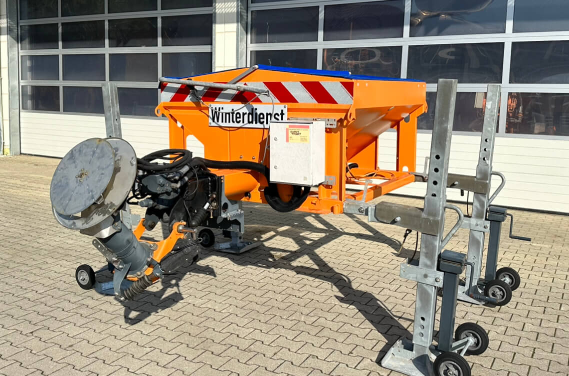 Unimog Salzstreuer KüpperWeisser IMSSN J15012 H - Разбрасыватель песка/ Соли: фото 1 Unimog Salzstreuer KüpperWeisser IMSSN J15012 H - Разбрасыватель песка/ Соли: фото 1