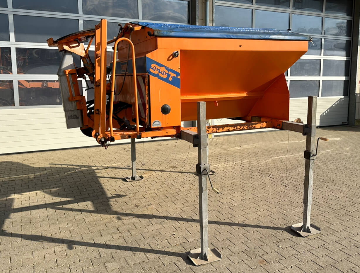 Unimog Salzstreuer Schmidt SST20-TLWH - Разбрасыватель песка/ Соли: фото 3 Unimog Salzstreuer Schmidt SST20-TLWH - Разбрасыватель песка/ Соли: фото 3