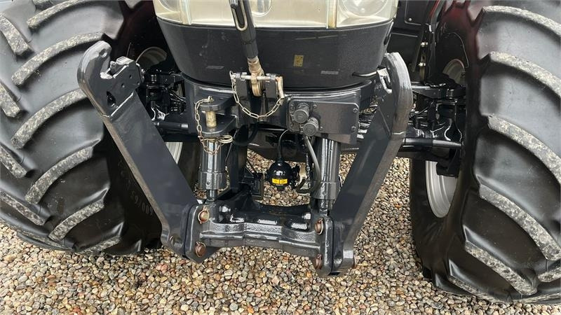 Case IH PUMA 185 CVX Med frontlift RED Model - Трактор: фото 4 Case IH PUMA 185 CVX Med frontlift RED Model - Трактор: фото 4