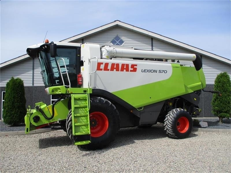 Claas LEXION 570 Klargjort maskine med kun 2066timer og - Зерноуборочный комбайн: фото 1 Claas LEXION 570 Klargjort maskine med kun 2066timer og - Зерноуборочный комбайн: фото 1