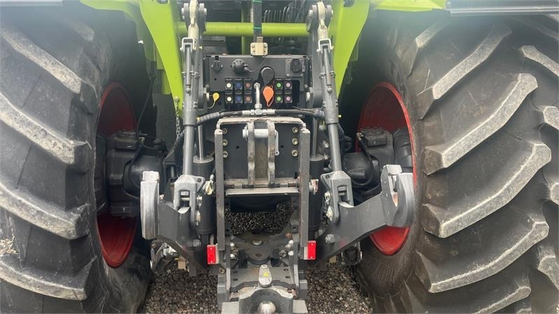Claas XERION 5000 Trac. Med GPS anlæg. Ultimativ trækker - Трактор: фото 4 Claas XERION 5000 Trac. Med GPS anlæg. Ultimativ trækker - Трактор: фото 4