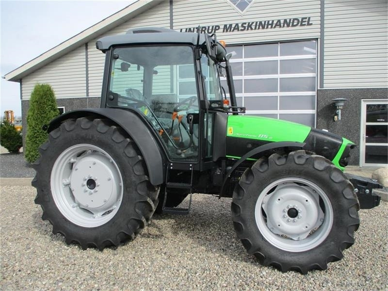 Deutz-fahr Agrofarm 115G with 30F+30R Hi-Lo and CreepGear - Трактор: фото 2 Deutz-fahr Agrofarm 115G with 30F+30R Hi-Lo and CreepGear - Трактор: фото 2