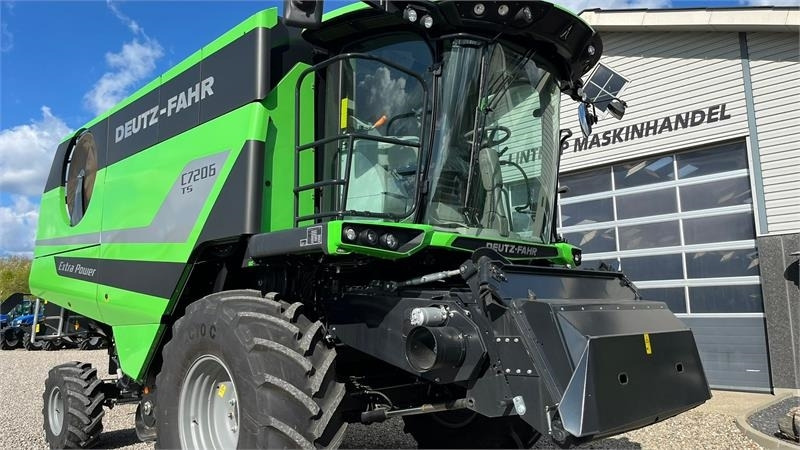 Deutz-fahr C7206 With 24feed - 7.2m header. New and unused Co - Зерноуборочный комбайн: фото 4 Deutz-fahr C7206 With 24feed - 7.2m header. New and unused Co - Зерноуборочный комбайн: фото 4