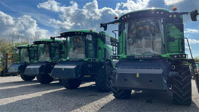 Deutz-fahr C7206 With 24feed - 7.2m header. New and unused Co - Зерноуборочный комбайн: фото 4 Deutz-fahr C7206 With 24feed - 7.2m header. New and unused Co - Зерноуборочный комбайн: фото 4