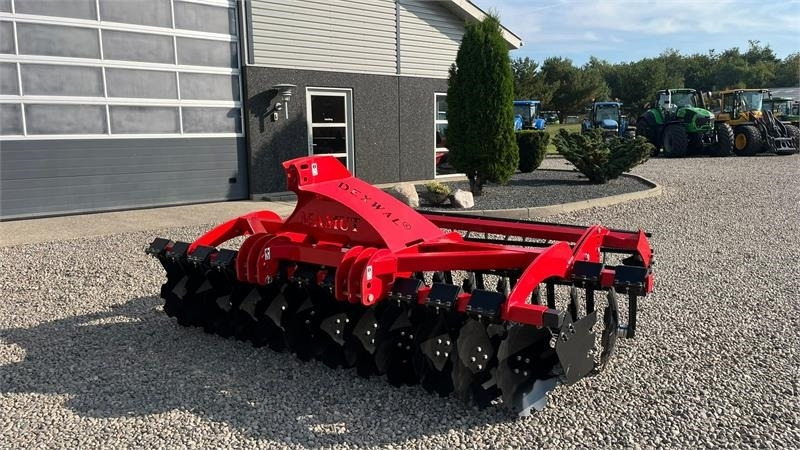 Dexwal Mamut 3 m Med rørpakkervalse og 560mm tallerkner - Дисковая борона: фото 2 Dexwal Mamut 3 m Med rørpakkervalse og 560mm tallerkner - Дисковая борона: фото 2