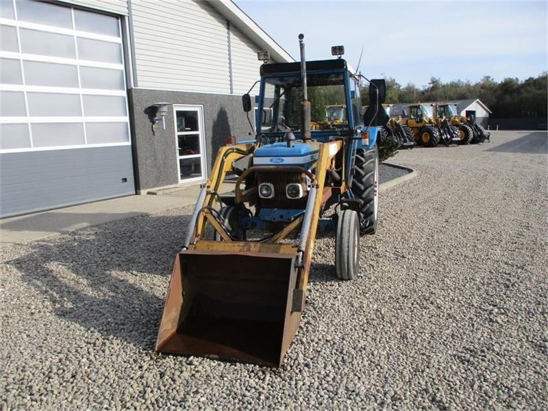 Трактор Ford 4610 Med frontlæsser: фото 8