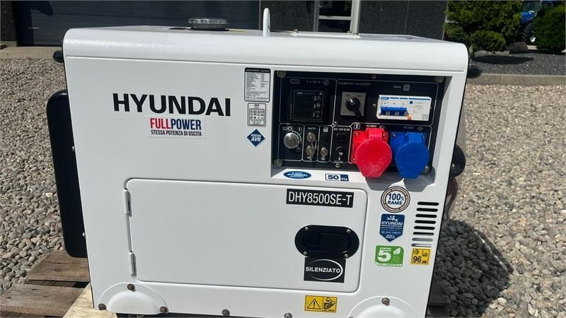 Hyundai DHY8500SE-T 7,0kW diesel - Электрогенератор: фото 2 Hyundai DHY8500SE-T 7,0kW diesel - Электрогенератор: фото 2