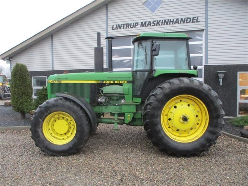 John Deere 4755 En rigtig kraftkarl med den store 7,6L motor - Трактор: фото 5 John Deere 4755 En rigtig kraftkarl med den store 7,6L motor - Трактор: фото 5