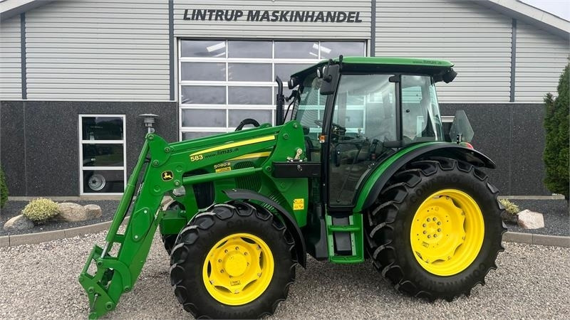 John Deere 5080R Med frontlæsser - Трактор: фото 1 John Deere 5080R Med frontlæsser - Трактор: фото 1
