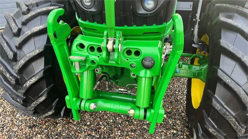 John Deere 6155M KUN 980 timer, med frontlift og evt. GPS - Трактор: фото 4 John Deere 6155M KUN 980 timer, med frontlift og evt. GPS - Трактор: фото 4