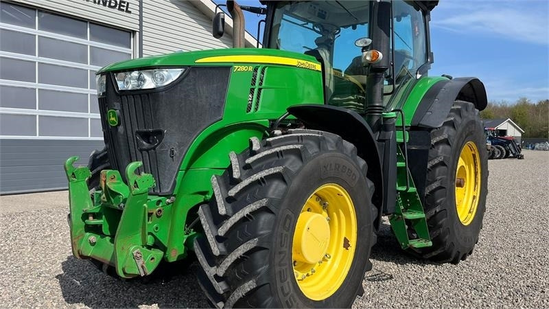John Deere 7280R Næsten nye dæk, Autopower og frontlift - Трактор: фото 2 John Deere 7280R Næsten nye dæk, Autopower og frontlift - Трактор: фото 2