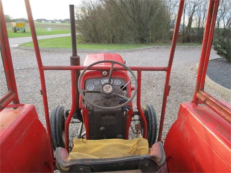 Massey Ferguson 165 - Трактор: фото 5 Massey Ferguson 165 - Трактор: фото 5