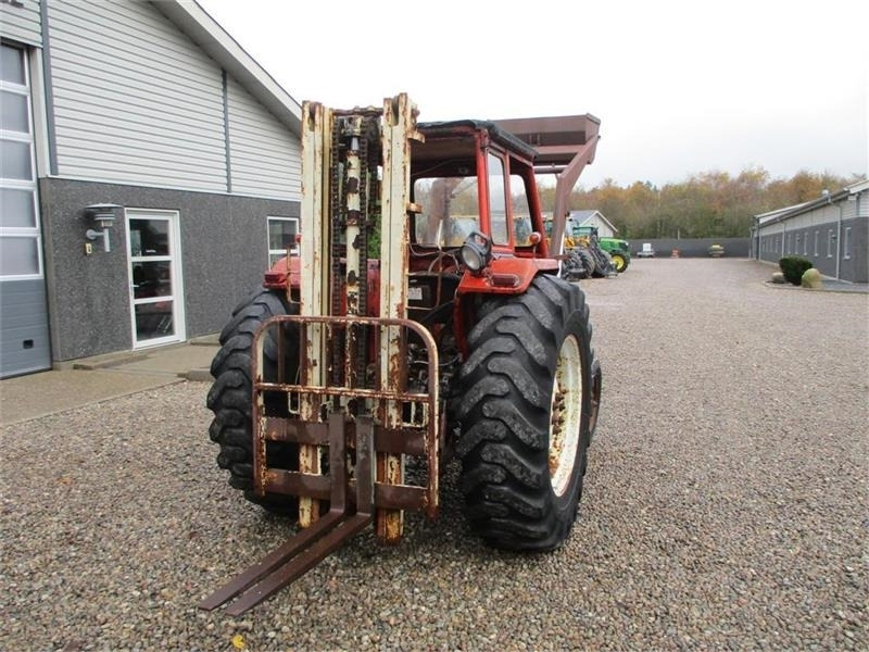 Трактор Massey Ferguson 165 Med Trucktårn og Frontlæsser: фото 12