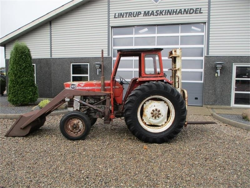 Massey Ferguson 165 Med Trucktårn og Frontlæsser  - Трактор: фото 5 Massey Ferguson 165 Med Trucktårn og Frontlæsser  - Трактор: фото 5