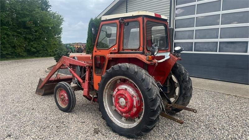 Massey Ferguson 165 Med frontlæsser - Трактор: фото 3 Massey Ferguson 165 Med frontlæsser - Трактор: фото 3