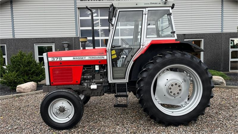 Massey Ferguson 375 DEN ER SOM NY! Hi-Line model med fyldt service  - Трактор: фото 1 Massey Ferguson 375 DEN ER SOM NY! Hi-Line model med fyldt service  - Трактор: фото 1