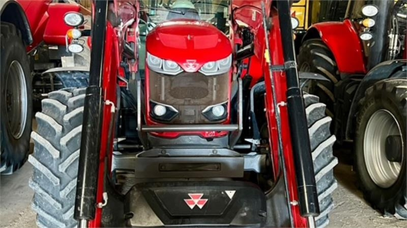 Massey Ferguson 6715 S Med front læsser. Læsser er meget lidt brug - Трактор: фото 4 Massey Ferguson 6715 S Med front læsser. Læsser er meget lidt brug - Трактор: фото 4