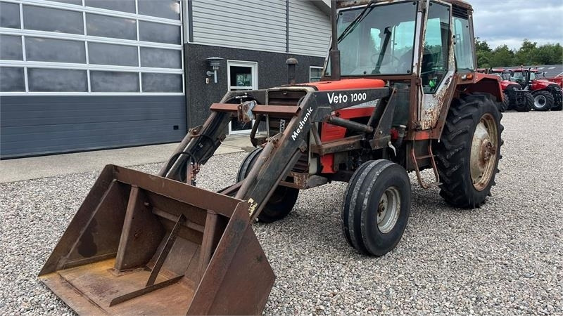 Massey Ferguson 690 Speedshift med frontlæsser - Трактор: фото 3 Massey Ferguson 690 Speedshift med frontlæsser - Трактор: фото 3