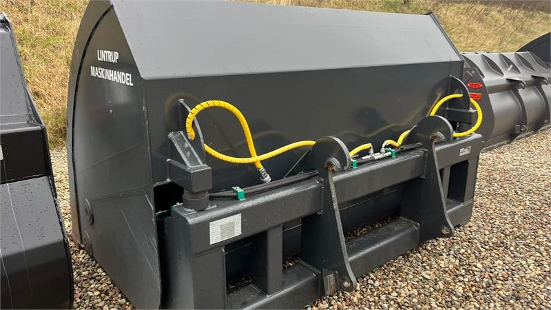 Volvo 5m3 Rauakoda Højtip skovl Rauakoda 5m3 højtip skov - Сельскохозяйственная техника: фото 3 Volvo 5m3 Rauakoda Højtip skovl Rauakoda 5m3 højtip skov - Сельскохозяйственная техника: фото 3