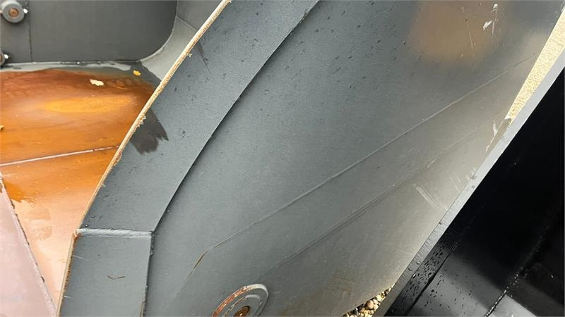 Volvo 5m3 Rauakoda Højtip skovl Rauakoda 5m3 højtip skov - Сельскохозяйственная техника: фото 5 Volvo 5m3 Rauakoda Højtip skovl Rauakoda 5m3 højtip skov - Сельскохозяйственная техника: фото 5