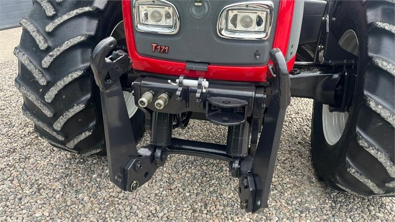 Valtra T171 Frontlift og fuld affjedring - Трактор: фото 4 Valtra T171 Frontlift og fuld affjedring - Трактор: фото 4