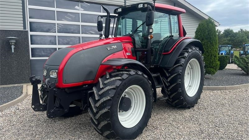 Valtra T171 Frontlift og fuld affjedring - Трактор: фото 2 Valtra T171 Frontlift og fuld affjedring - Трактор: фото 2