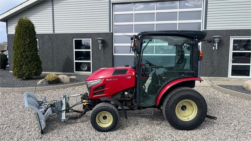 Yanmar YT 235H 4WD Snow Edition med sneplov og spreder - Коммунальный трактор: фото 5 Yanmar YT 235H 4WD Snow Edition med sneplov og spreder - Коммунальный трактор: фото 5