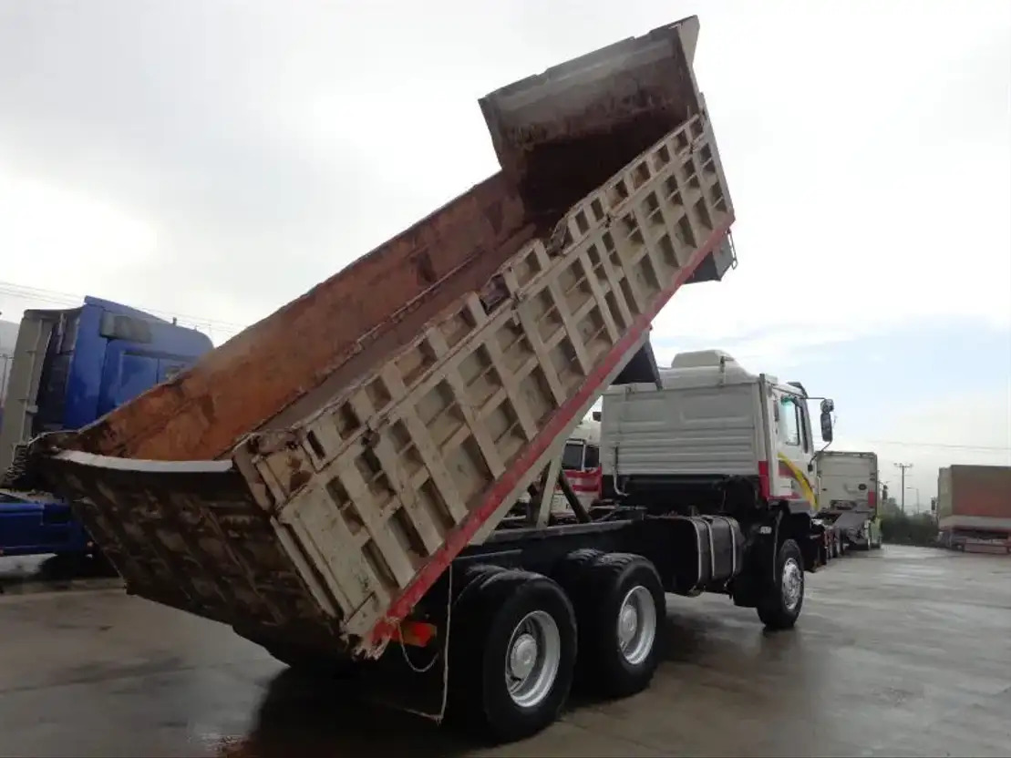 MAN 26.372 MAN 26.372 6X4 - Самосвал: фото 4 MAN 26.372 MAN 26.372 6X4 - Самосвал: фото 4