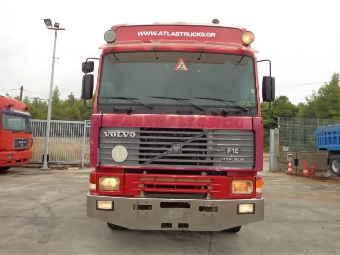 Volvo F 12.400 Volvo F12 6X2 405Hp -TD123ES - Грузовик-шасси: фото 4 Volvo F 12.400 Volvo F12 6X2 405Hp -TD123ES - Грузовик-шасси: фото 4